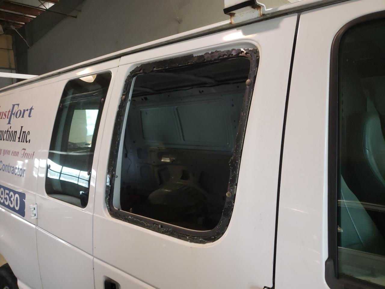 Photo 9 from auction – 2007 FORD ECONOLINE with VIN 1FTNE24W67DA21360