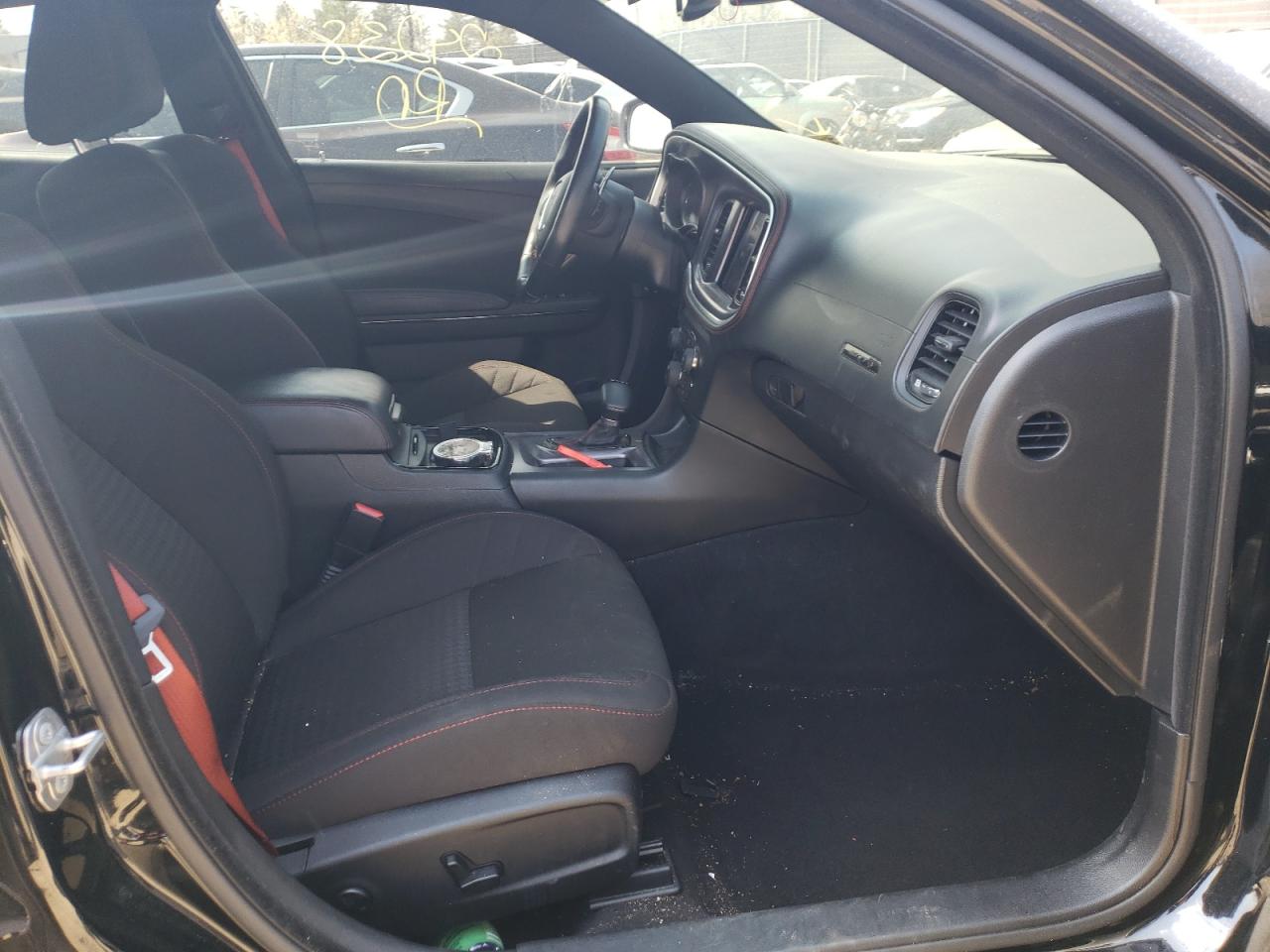 Photo 5 from auction – 2019 DODGE CHARGER SR with VIN 2C3CDXL94KH760407
