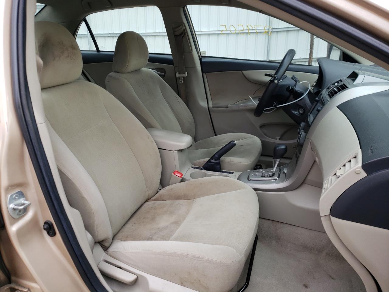 Photo 5 from auction – 2013 TOYOTA COROLLA BA with VIN 2T1BU4EE0DC995867