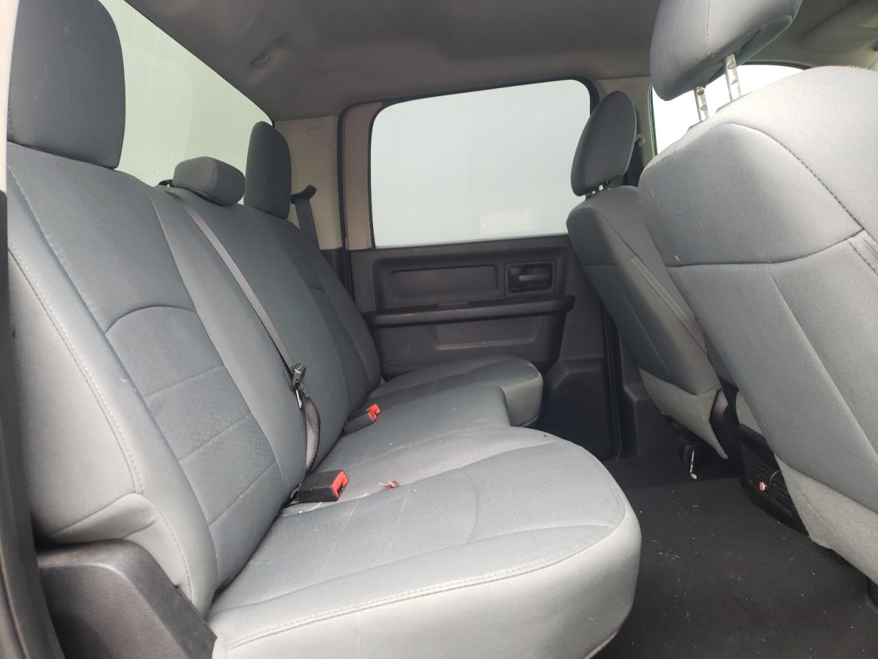 Photo 6 from auction – 2016 RAM 1500 ST with VIN 3C6RR6KT3GG249705