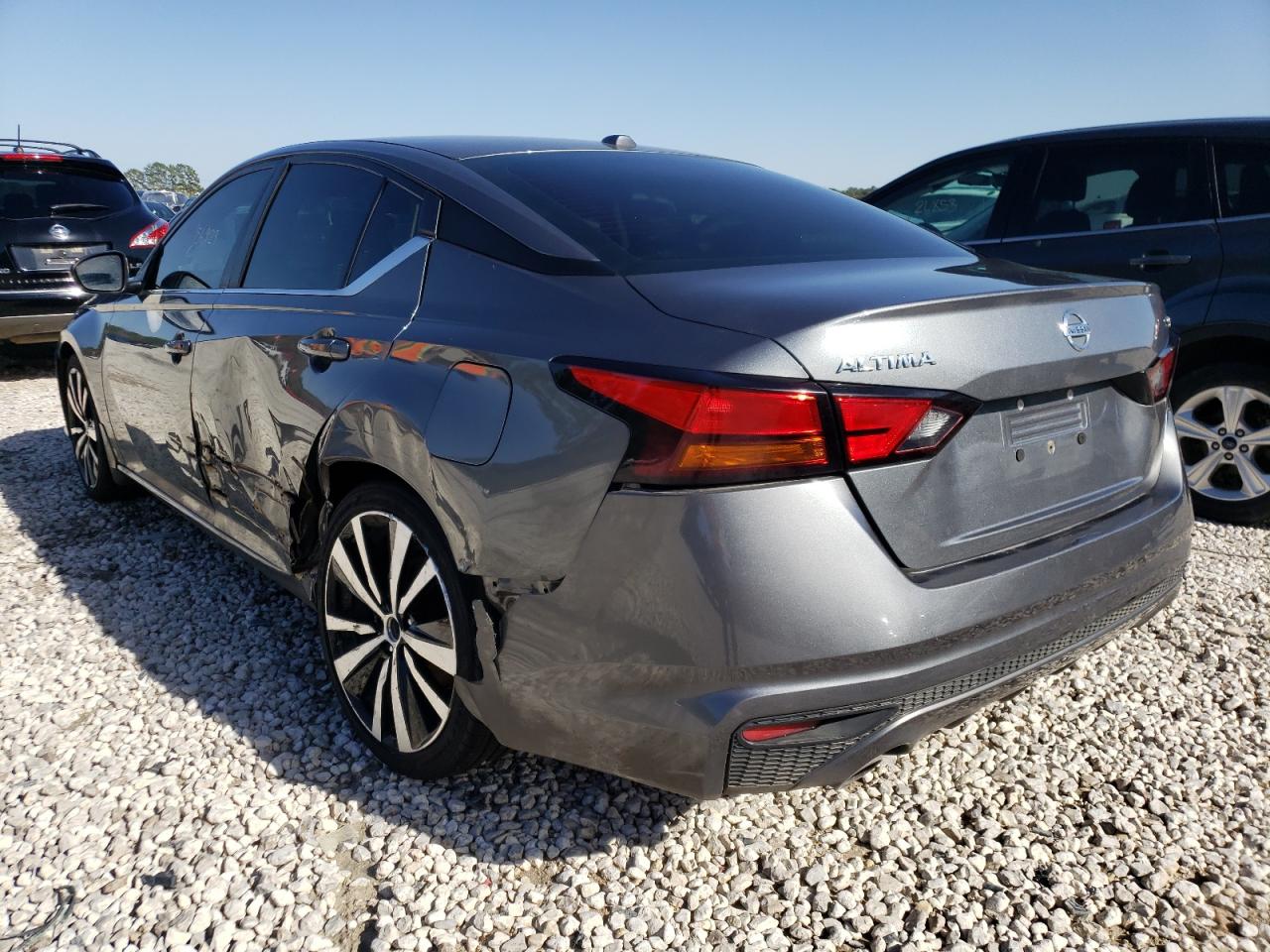 Photo 3 from auction – 2019 NISSAN ALTIMA SR with VIN 1N4BL4CV0KC100685