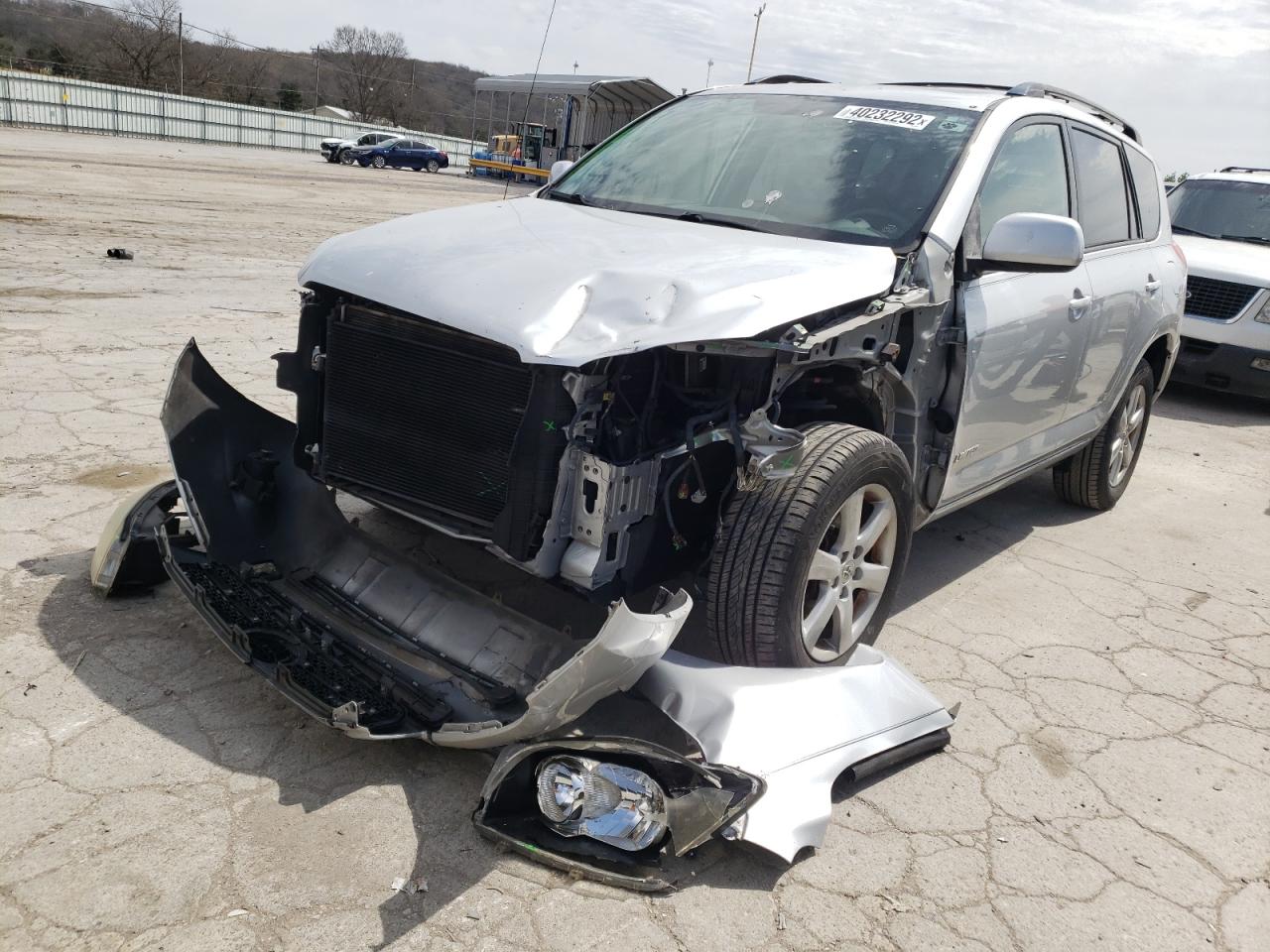 Photo 2 from auction – 2007 TOYOTA RAV4 LIMIT with VIN JTMZK31V075014569