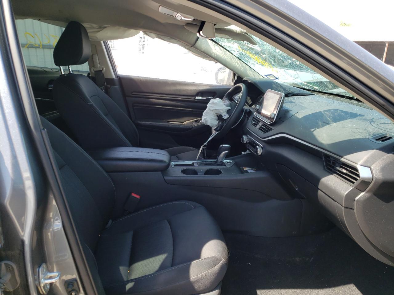 Photo 5 from auction – 2019 NISSAN ALTIMA S with VIN 1N4BL4BV3KC148781
