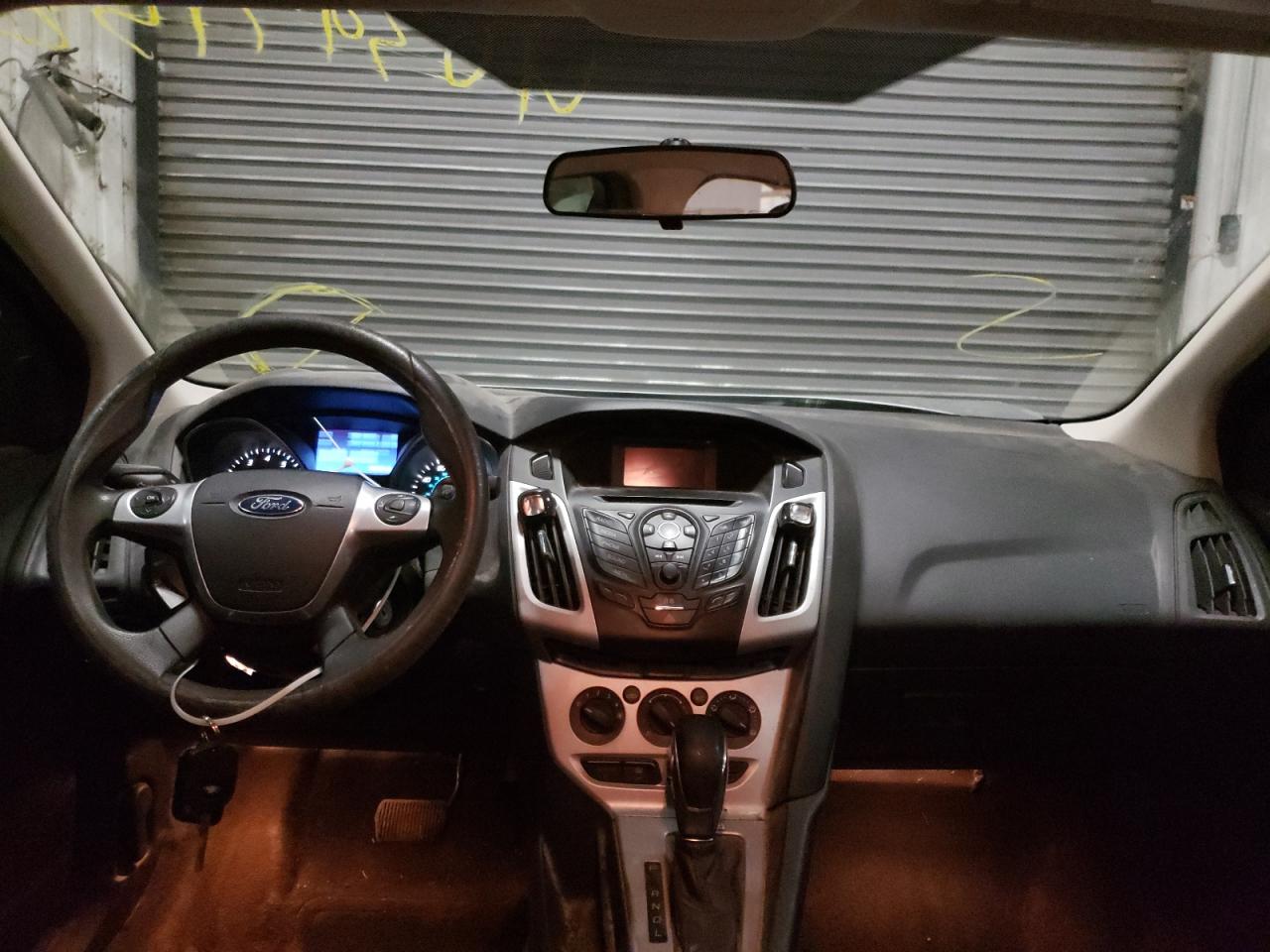 Photo 9 from auction – 2014 FORD FOCUS SE with VIN 1FADP3F20EL268467