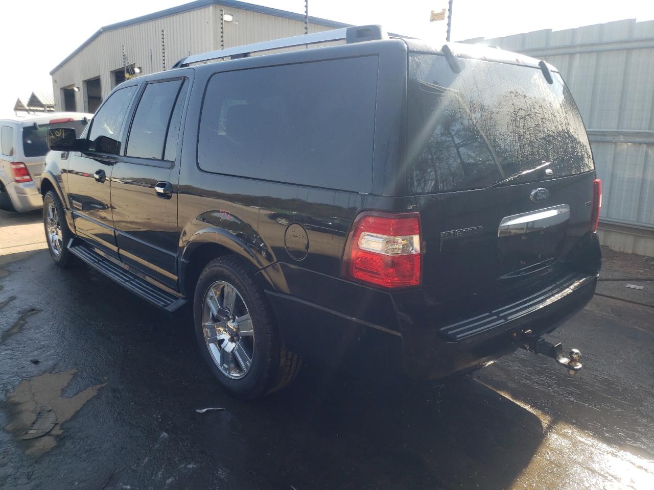 Photo 3 from auction – 2007 FORD EXPEDITION with VIN 1FMFK20517LA78304