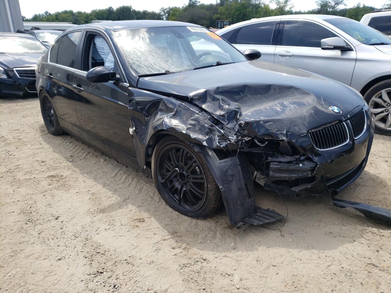 BMW 330 I 2006 with VIN WBAVB33596PS05855 - Photo from auction