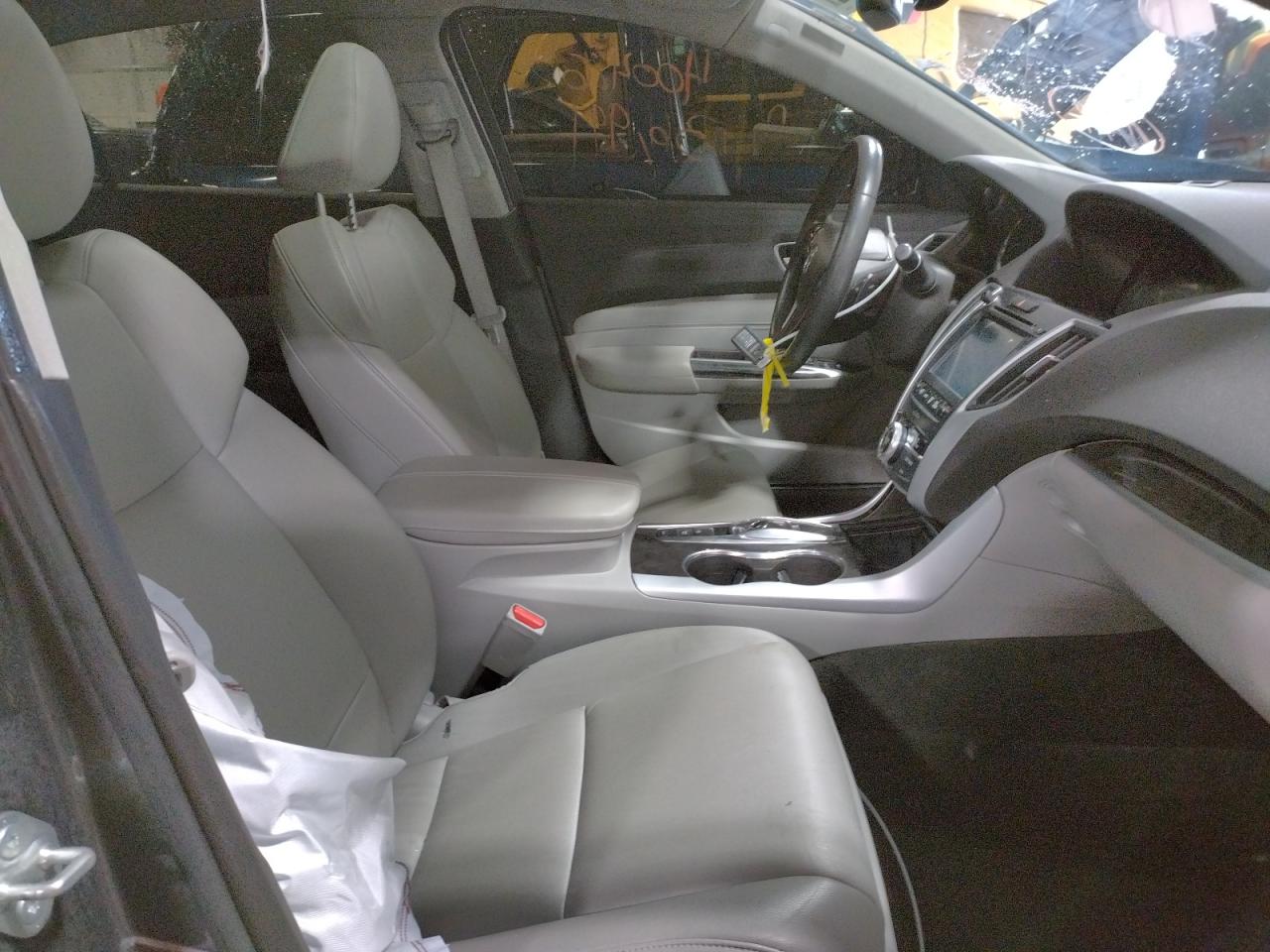 Photo 5 from auction – 2019 ACURA TLX with VIN 19UUB3F39KA003234