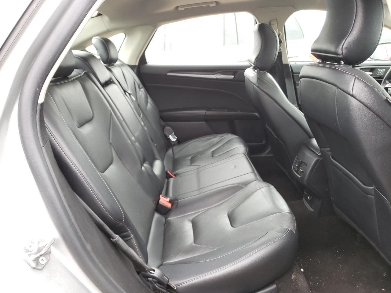 Photo 6 from auction – 2019 FORD FUSION TIT with VIN 3FA6P0D94KR242846