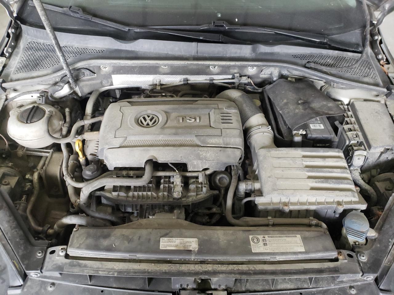 Photo 7 from auction – 2017 VOLKSWAGEN GOLF S with VIN 3VW117AU2HM012880