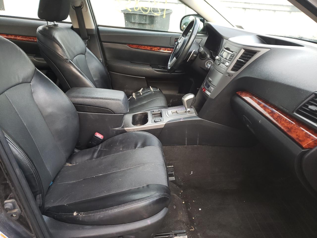 Photo 5 from auction – 2011 SUBARU LEGACY 2.5 with VIN 4S3BMBJ67B3260585