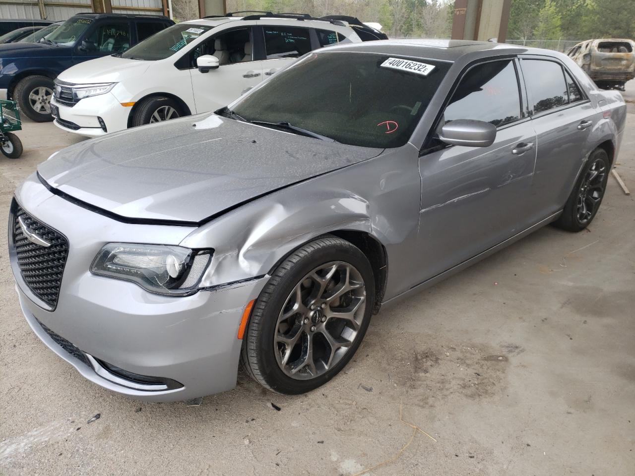 Photo 2 from auction – 2015 CHRYSLER 300 S with VIN 2C3CCABG9FH848908
