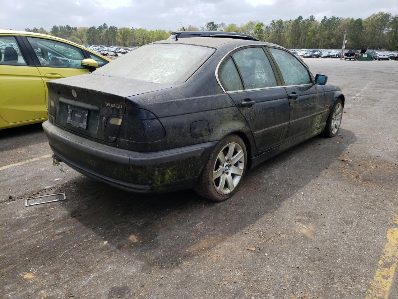 Photo 4 from auction – 2000 BMW 328 I with VIN WBAAM5348YJR57998