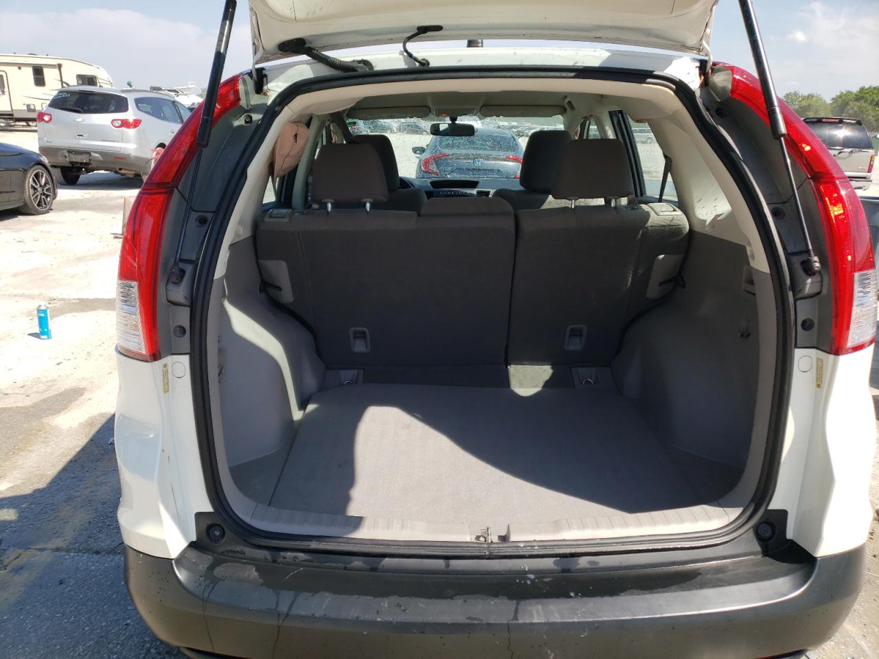 Photo 9 from auction – 2013 HONDA CR-V LX with VIN 5J6RM3H30DL024910