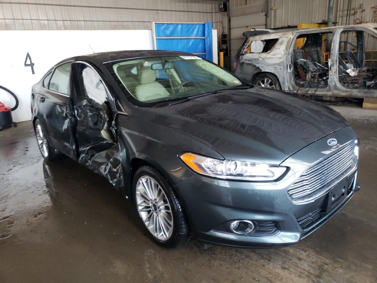 FORD FUSION SE 2016 with VIN 3FA6P0H95GR182853 - Photo from auction