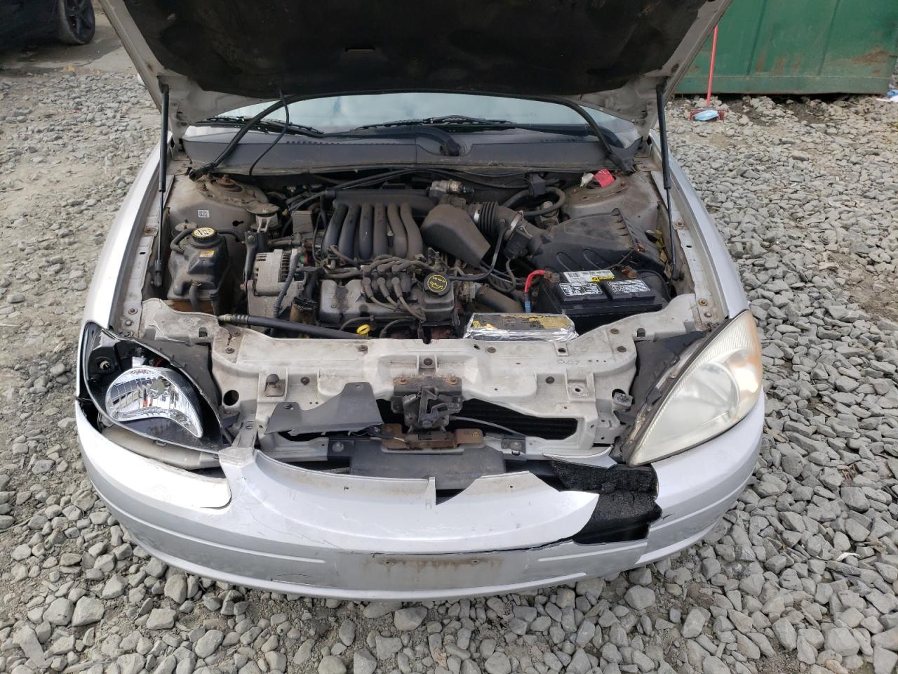 Photo 7 from auction – 2002 FORD TAURUS SE with VIN 1FAFP53U02A176308