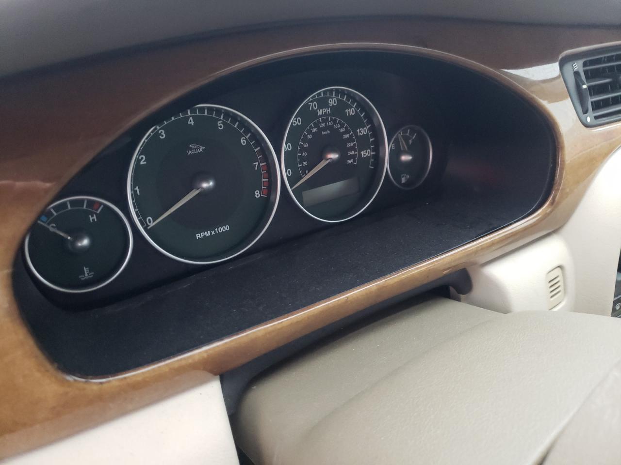 Photo 8 from auction – 2003 JAGUAR X-TYPE 3.0 with VIN SAJEA51C83WD16034
