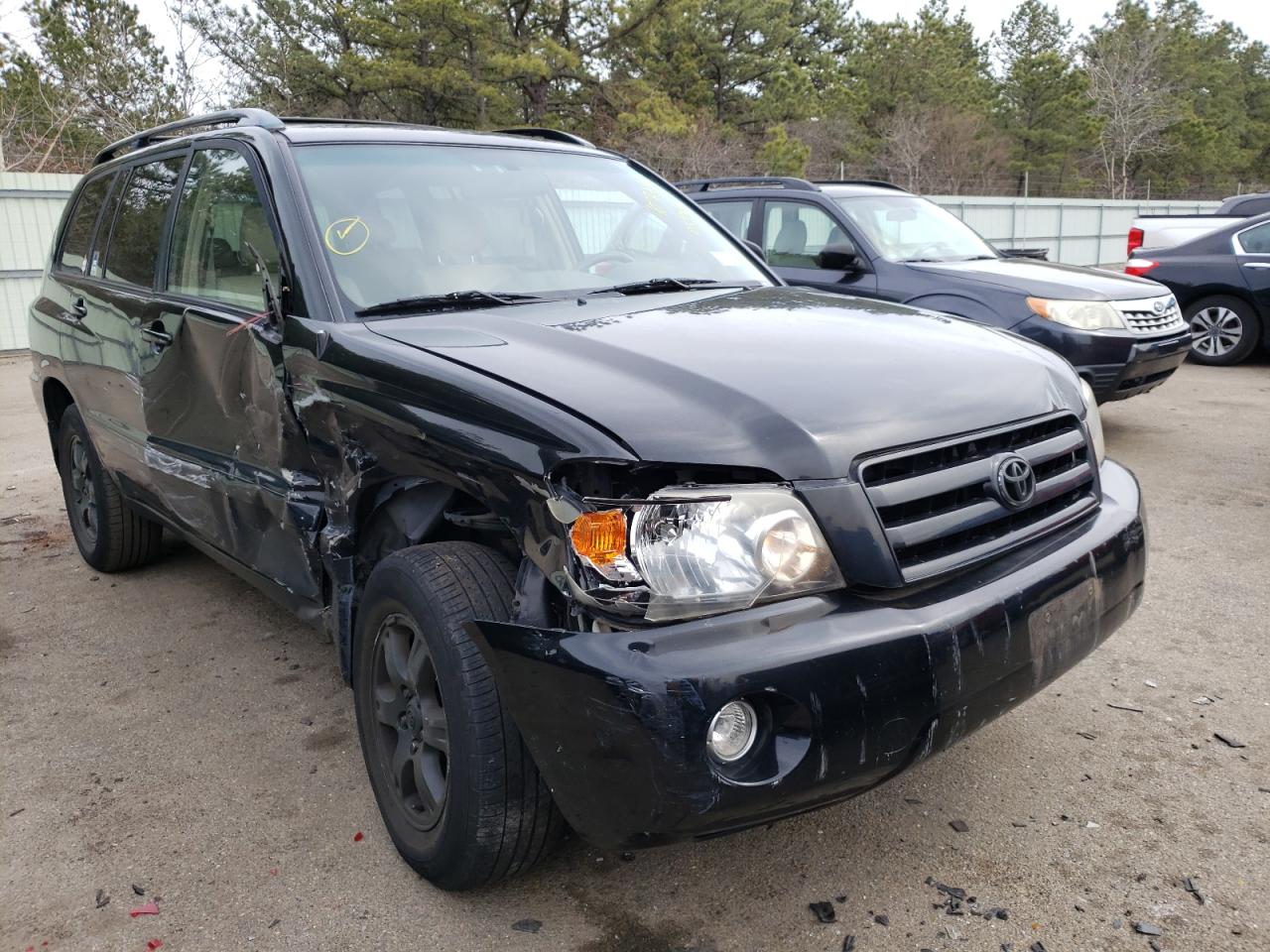 TOYOTA HIGHLANDER 2004 with VIN JTEEP21A140055854 - Photo from auction