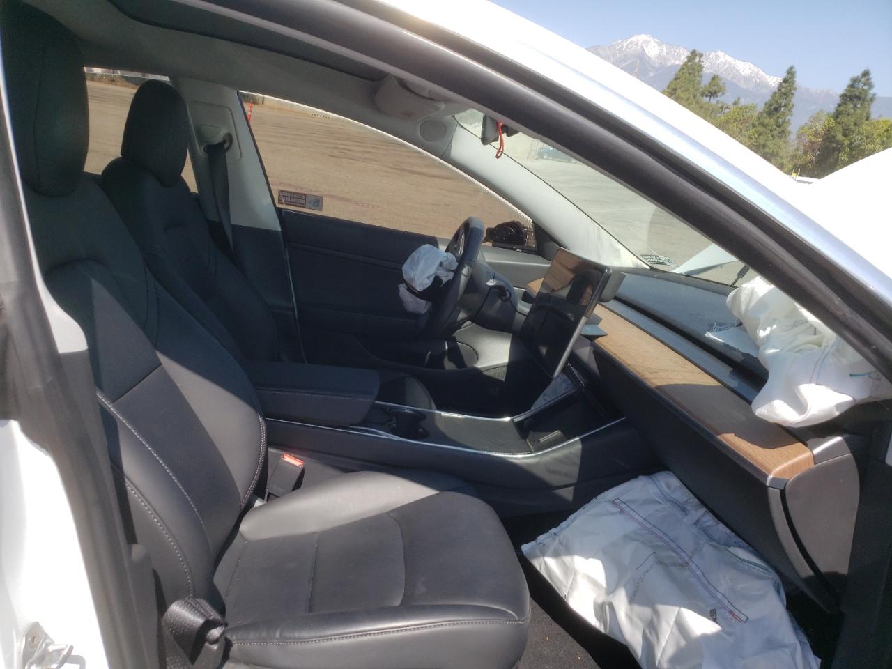 Photo 5 from auction – 2020 TESLA MODEL 3 with VIN 5YJ3E1EA4LF613346