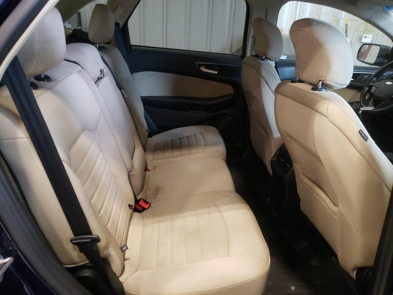 Photo 6 from auction – 2016 FORD EDGE SE with VIN 2FMPK3G92GBB71724
