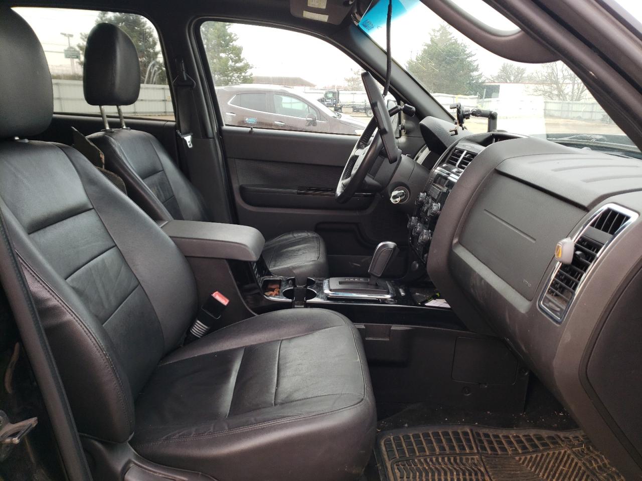 Photo 5 from auction – 2009 FORD ESCAPE LIM with VIN 1FMCU04G89KC59194