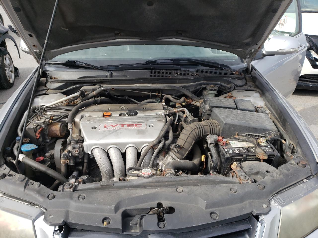 Photo 7 from auction – 2005 ACURA TSX with VIN JH4CL96875C018232