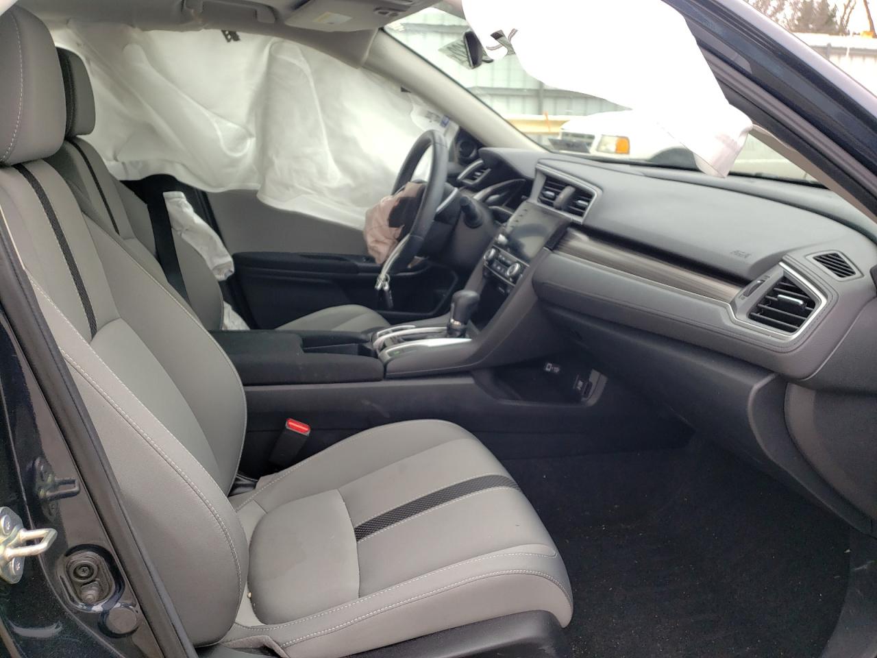 Photo 5 from auction – 2019 HONDA CIVIC EX with VIN 19XFC1F3XKE016399