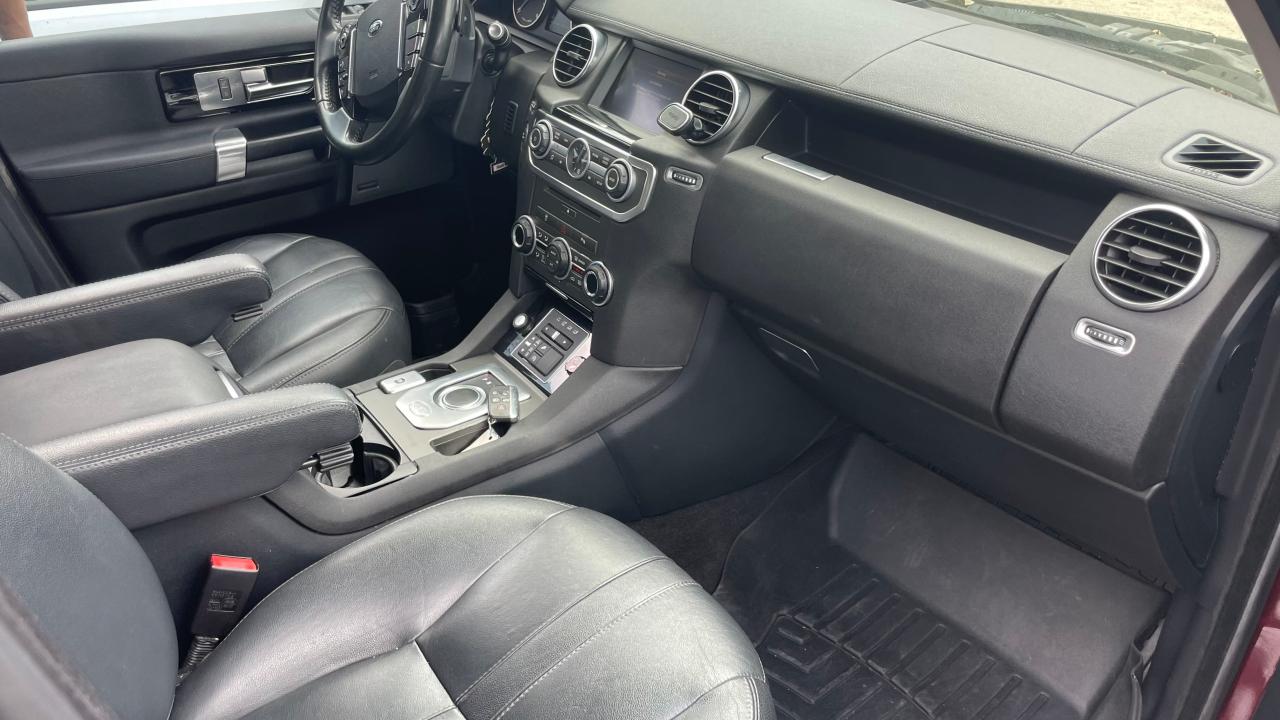Photo 5 from auction – 2016 LAND ROVER LR4 HSE with VIN SALAG2V65GA802260