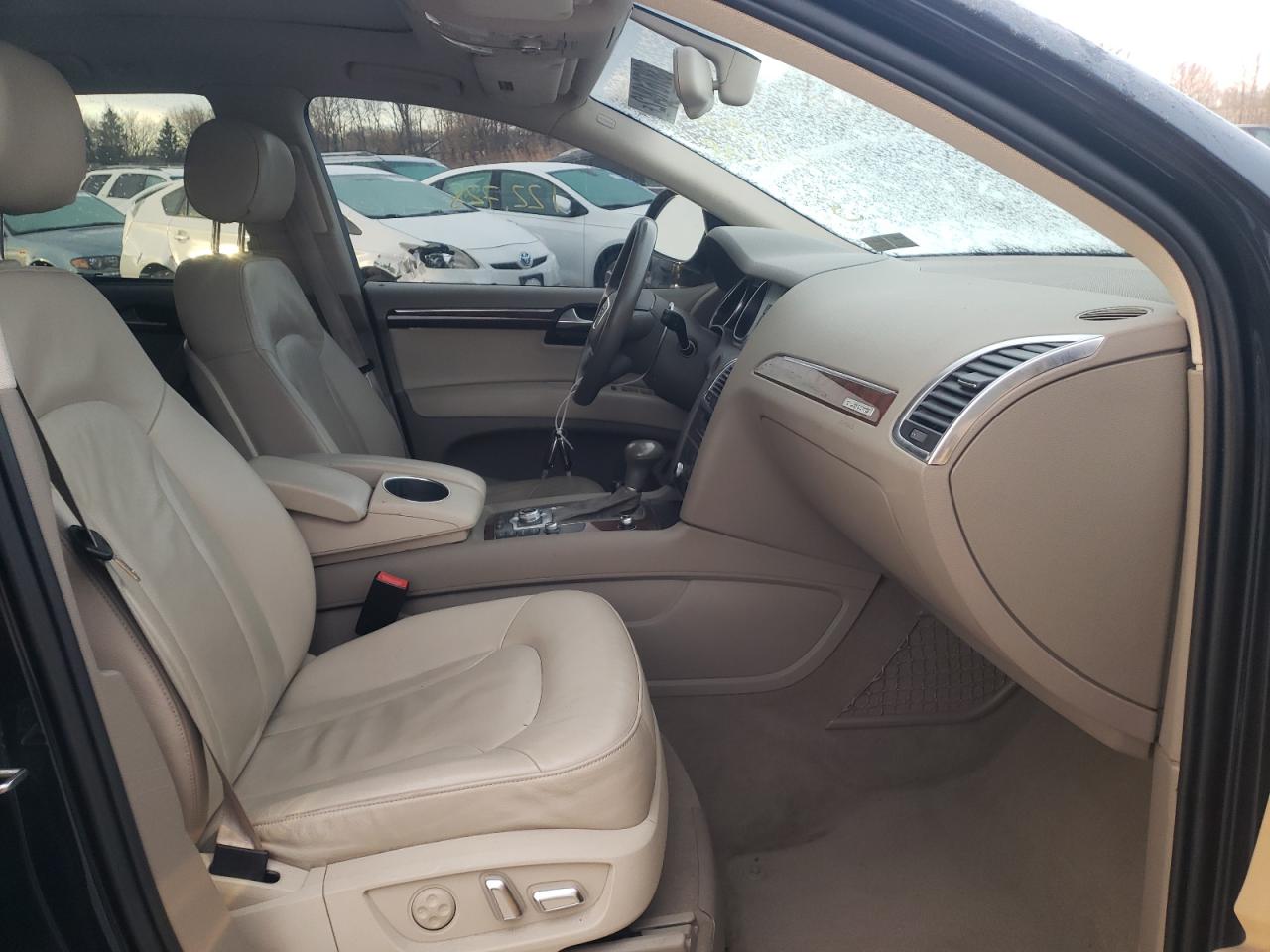 Photo 5 from auction – 2012 AUDI Q7 PREMIUM with VIN WA1LGAFE0CD003277
