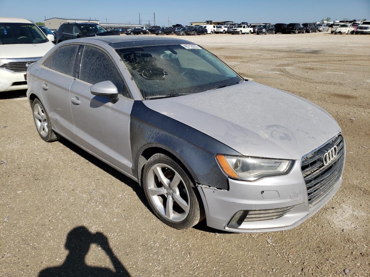 AUDI A3 PREMIUM 2015 with VIN WAUACGFF2F1037700 - Photo from auction