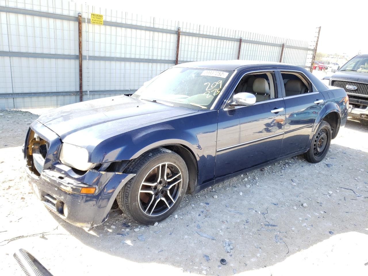 Photo 2 from auction – 2006 CHRYSLER 300C with VIN 2C3KA63H46H209275