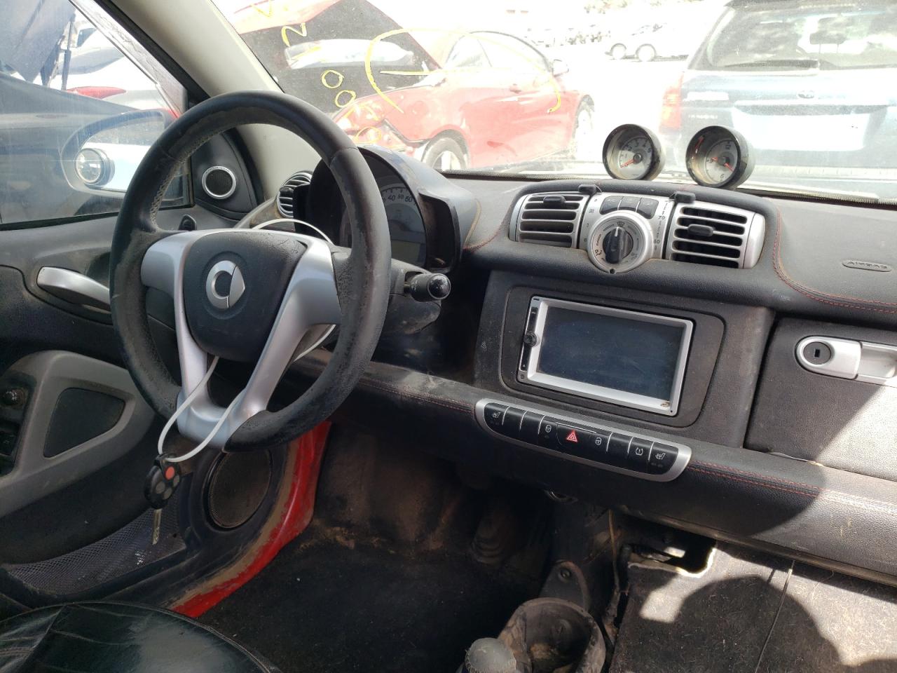 Photo 9 from auction – 2013 SMART FORTWO PUR with VIN WMEEJ3BA9DK609156