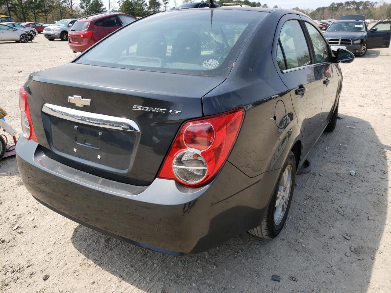 Photo 4 from auction – 2014 CHEVROLET SONIC LT with VIN 1G1JC5SH0E4199099