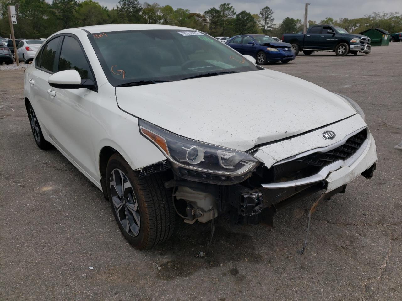 KIA FORTE FE 2019 with VIN 3KPF24AD0KE029599 - Photo from auction