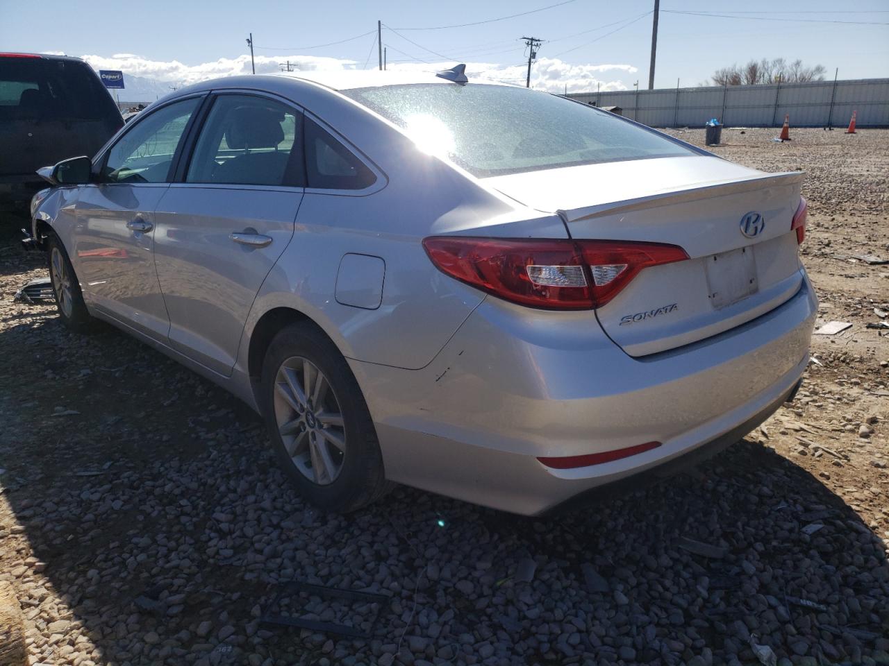 Photo 3 from auction – 2015 HYUNDAI SONATA SE with VIN 5NPE24AF9FH199121