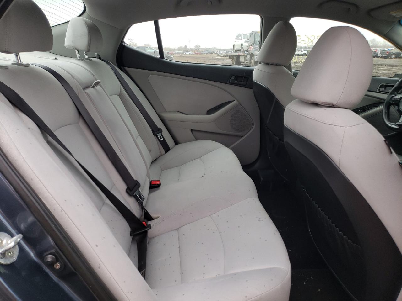 Photo 6 from auction – 2015 KIA OPTIMA LX with VIN KNAGM4A72F5552114