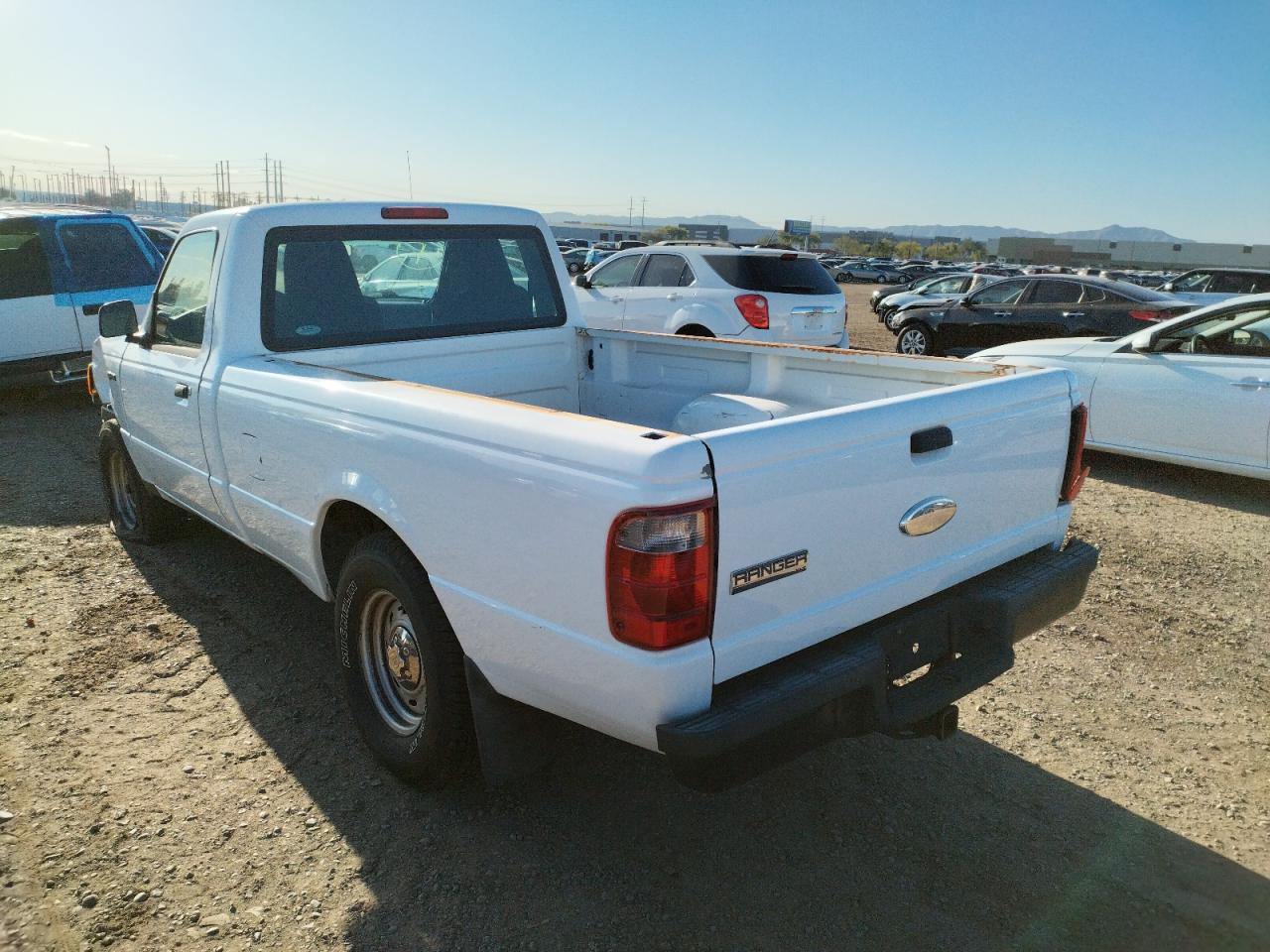 Photo 3 from auction – 2004 FORD RANGER with VIN 1FTYR10U04PB61253
