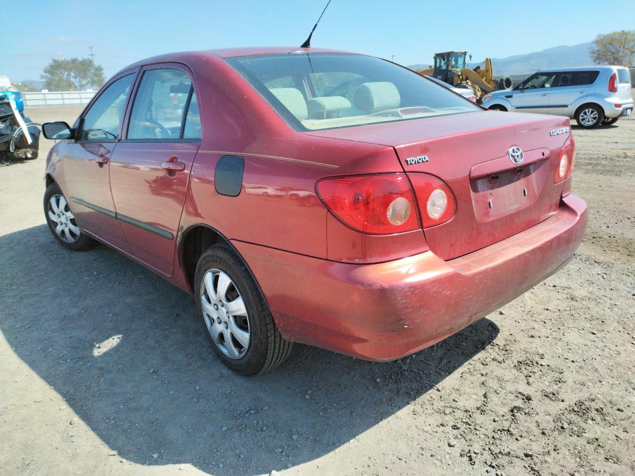 Photo 3 from auction – 2005 TOYOTA COROLLA CE with VIN 1NXBR32E95Z502803