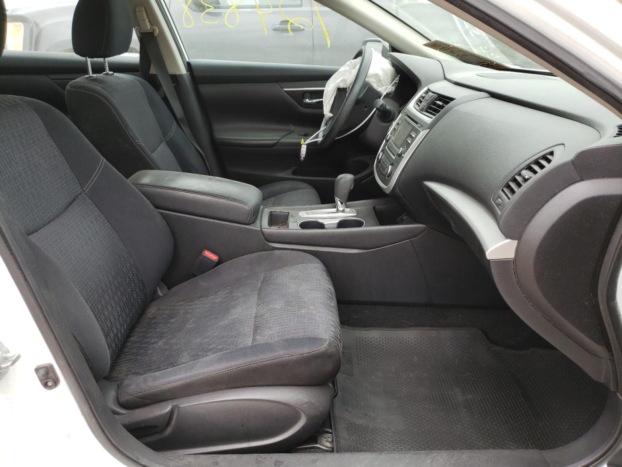 Photo 5 from auction – 2016 NISSAN ALTIMA 2.5 with VIN 1N4AL3AP8GC165480