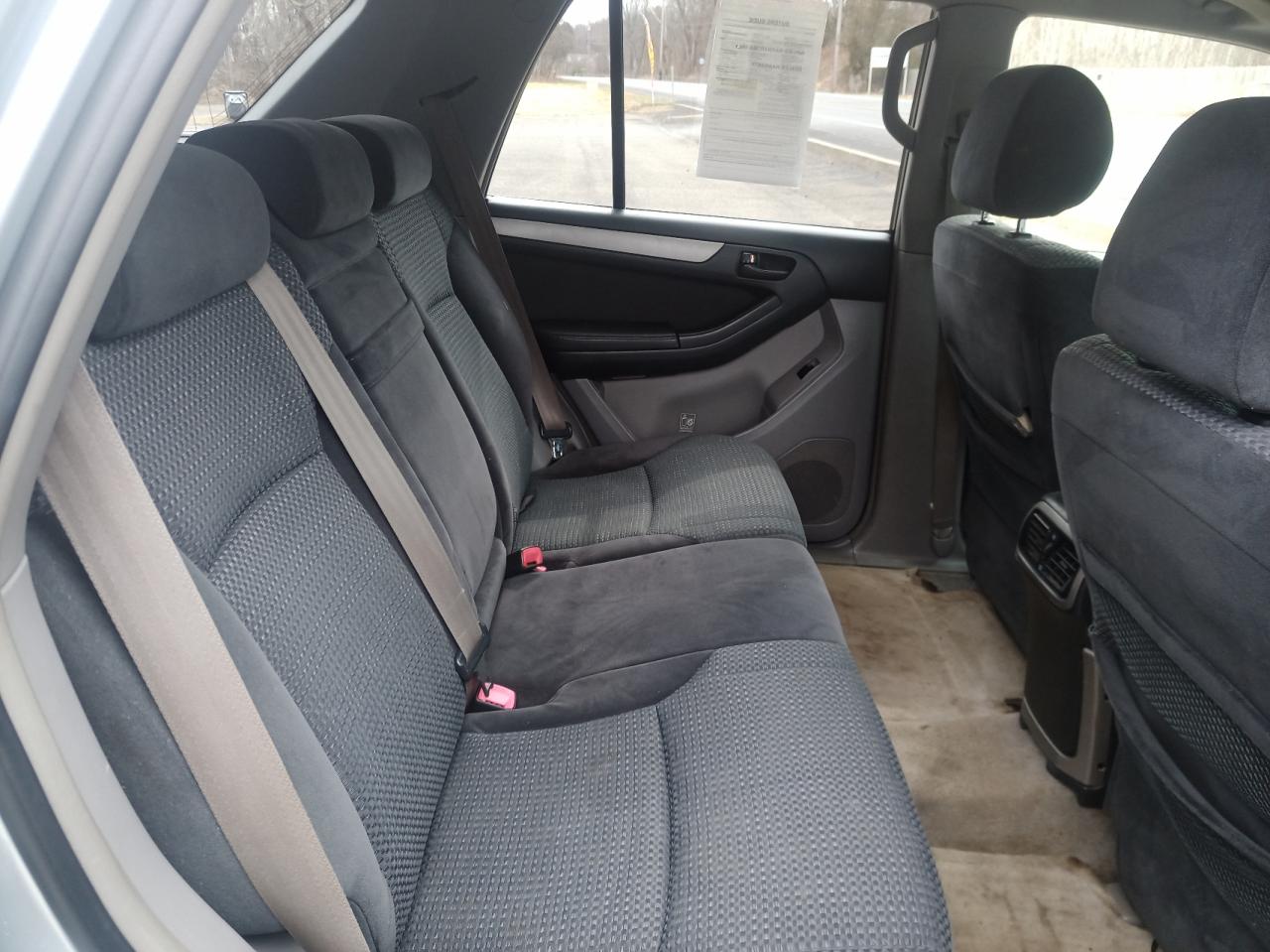 Photo 6 from auction – 2004 TOYOTA 4RUNNER SR with VIN JTEBU14R848017028