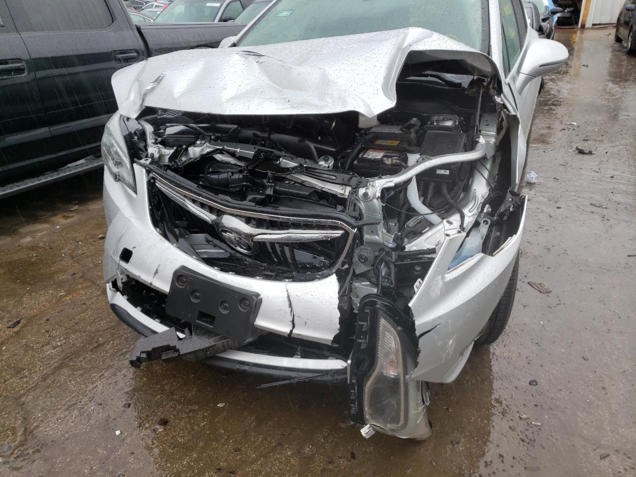 Photo 9 from auction – 2019 BUICK ENVISION E with VIN LRBFX2SA6KD026765