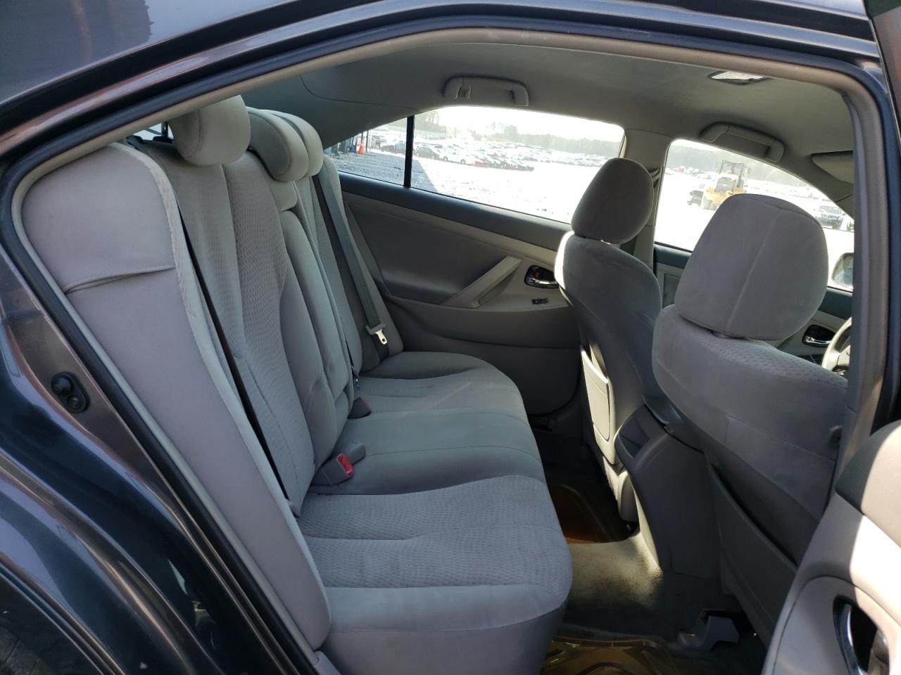 Photo 6 from auction – 2011 TOYOTA CAMRY BASE with VIN 4T4BF3EK0BR125872