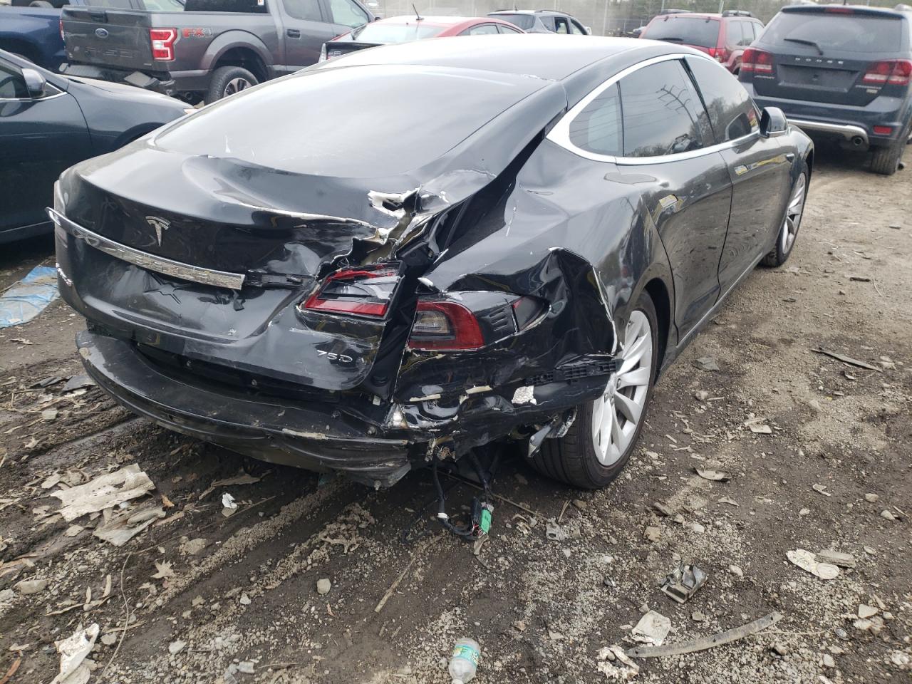 Photo 9 from auction – 2018 TESLA MODEL S with VIN 5YJSA1E23JF293532