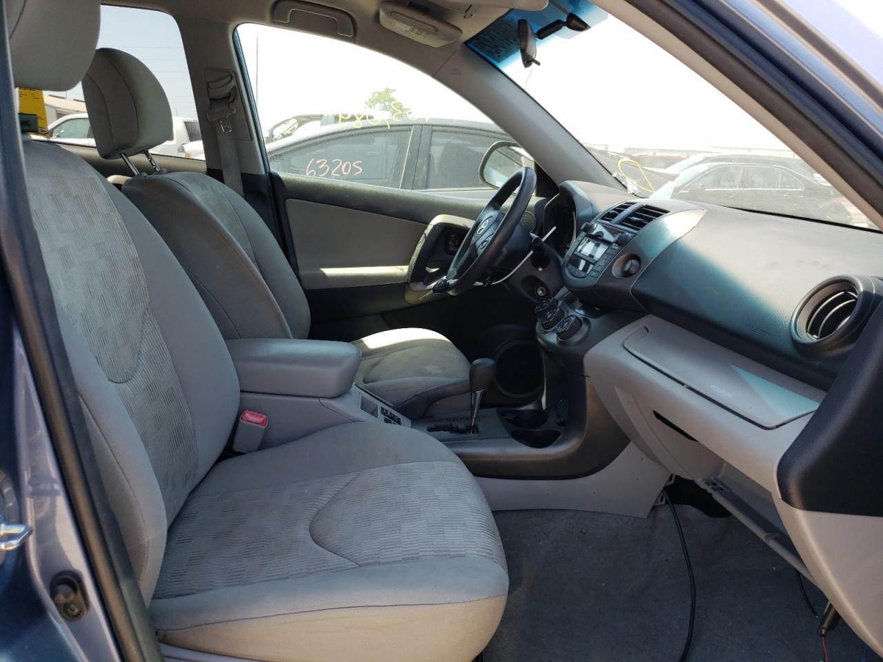 Photo 5 from auction – 2011 TOYOTA RAV4 with VIN 2T3ZF4DV3BW068732