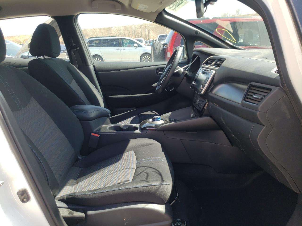 Photo 5 from auction – 2019 NISSAN LEAF S with VIN 1N4AZ1CP5KC314632