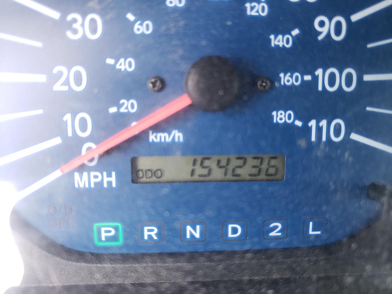 Photo 8 from auction – 2003 TOYOTA SIENNA CE with VIN 4T3ZF19C73U524013