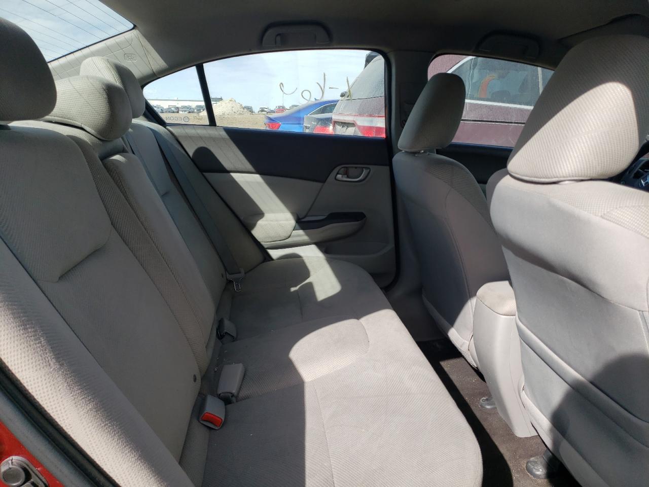 Photo 6 from auction – 2012 HONDA CIVIC LX with VIN 2HGFB2F43CH034980