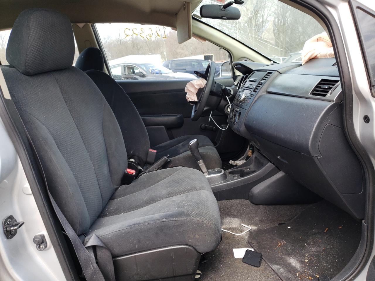 Photo 5 from auction – 2011 NISSAN VERSA S with VIN 3N1BC1AP0BL450404