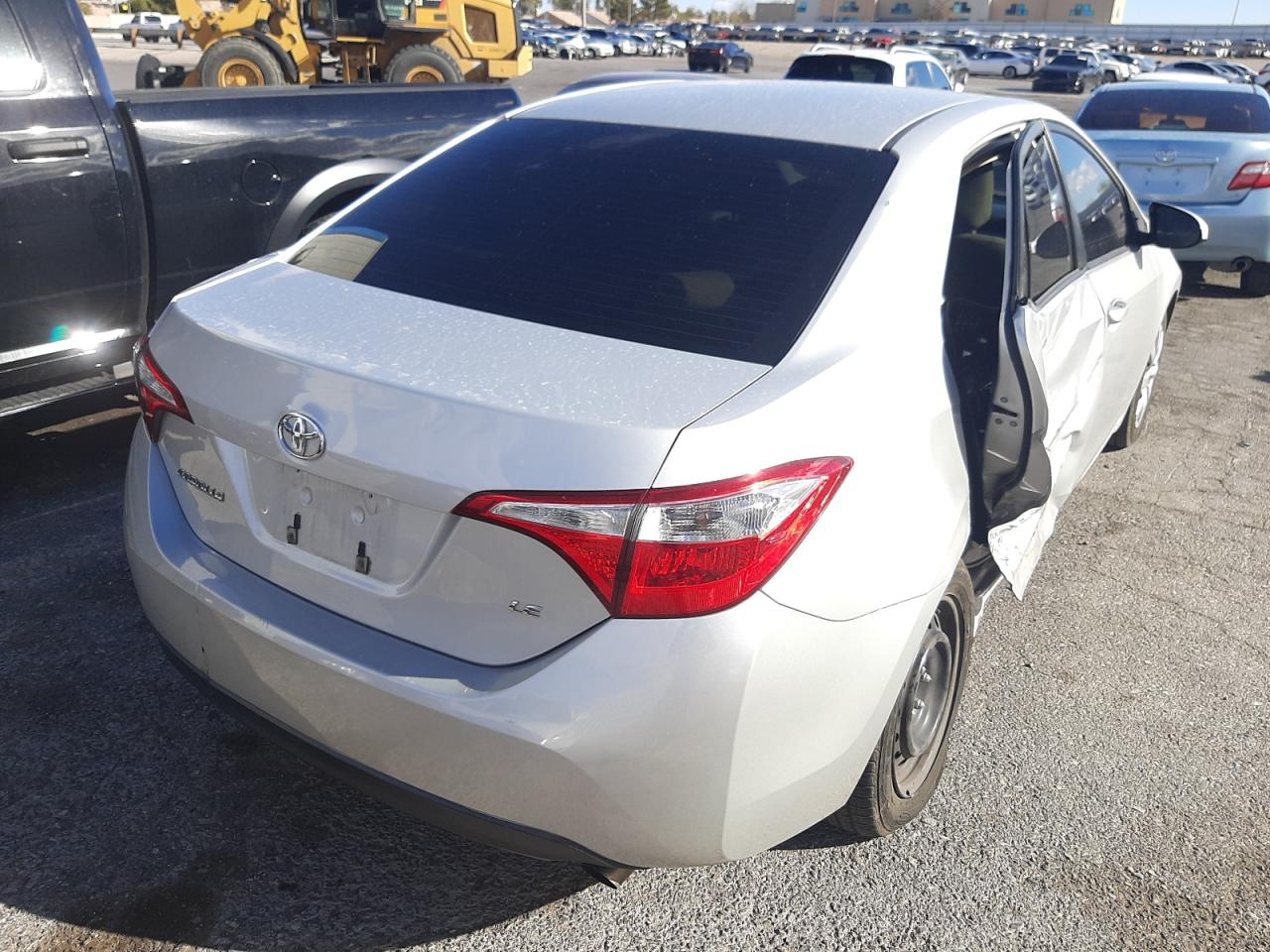 Photo 4 from auction – 2015 TOYOTA COROLLA L with VIN 2T1BURHE0FC449128