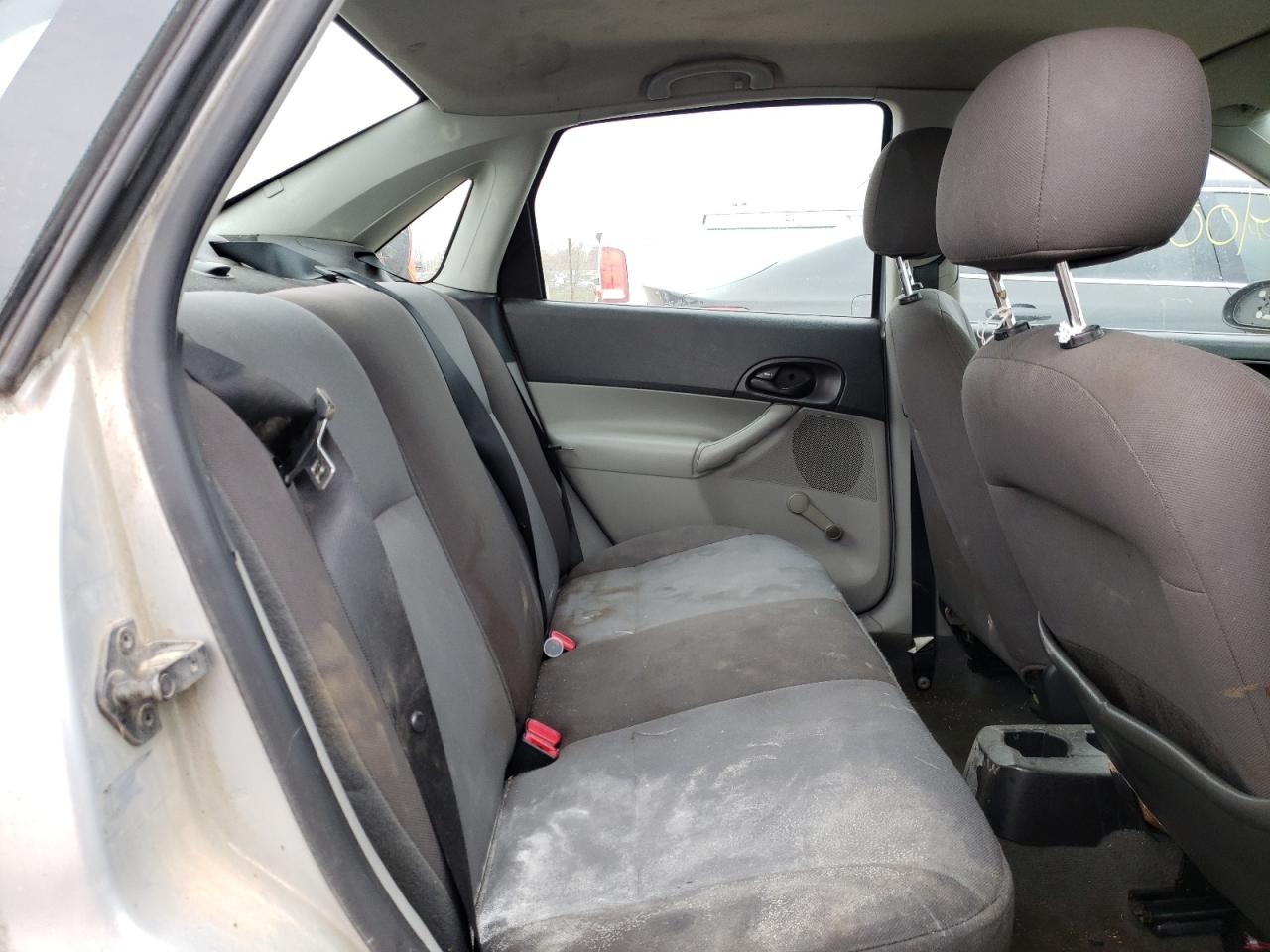 Photo 6 from auction – 2007 FORD FOCUS ZX4 with VIN 1FAFP34NX7W286501