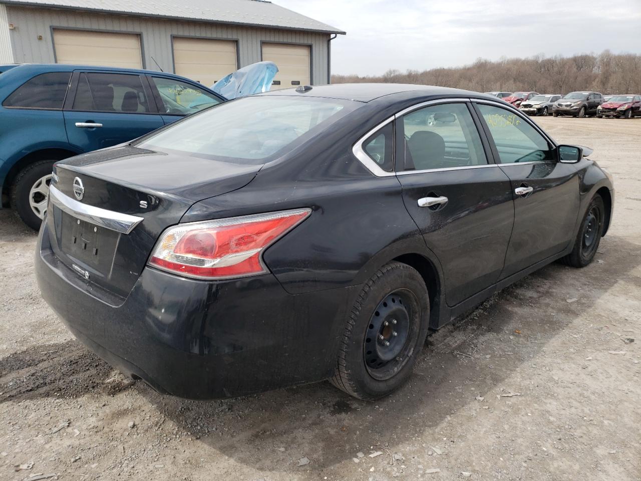 Photo 4 from auction – 2015 NISSAN ALTIMA 2.5 with VIN 1N4AL3AP8FC447407